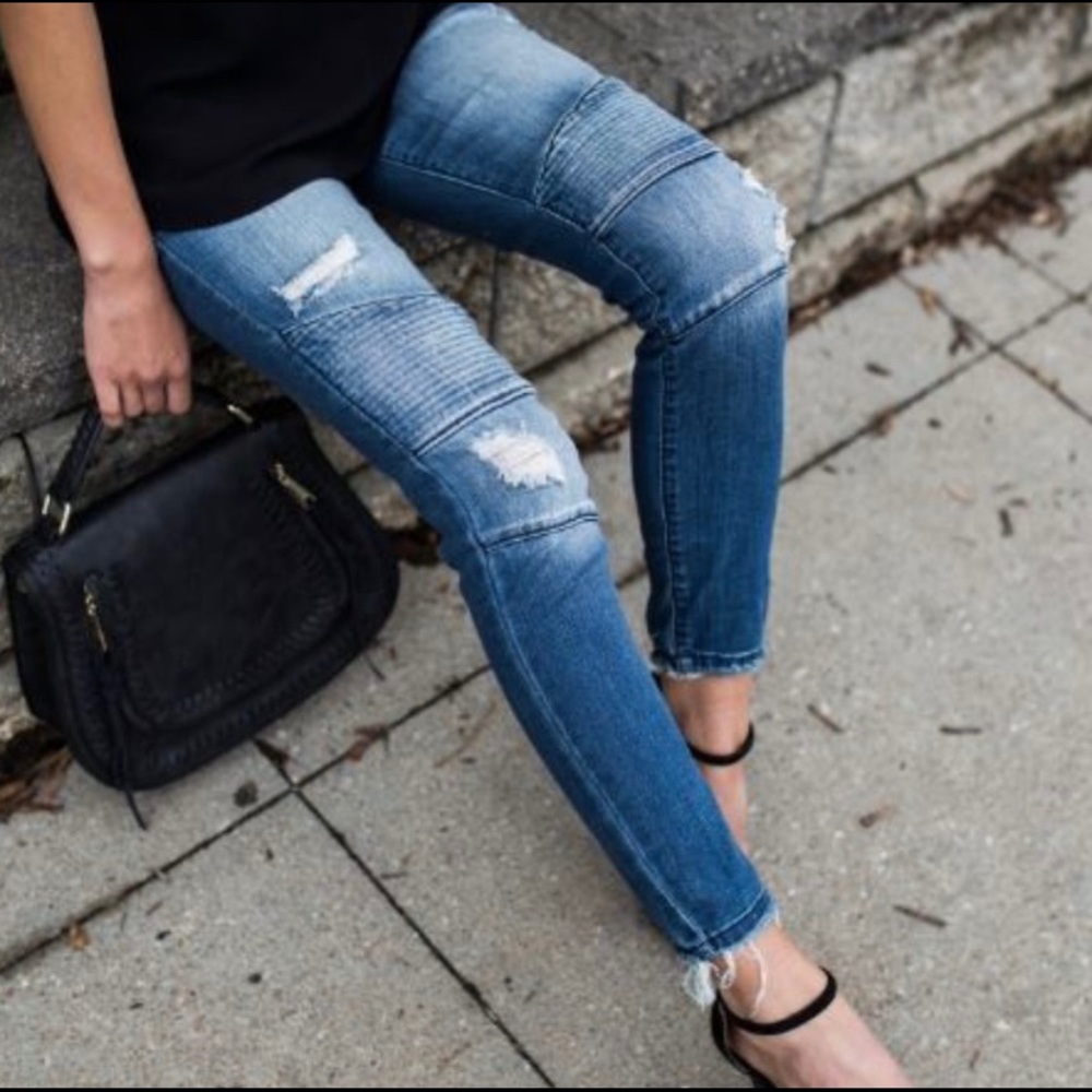 Vici Collection Ripped Piped Jegging